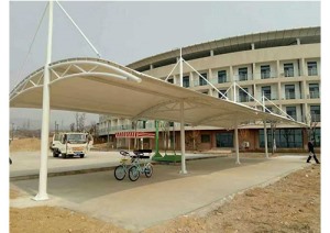 萊蕪雪野湖膜結(jié)構(gòu)停車(chē)棚